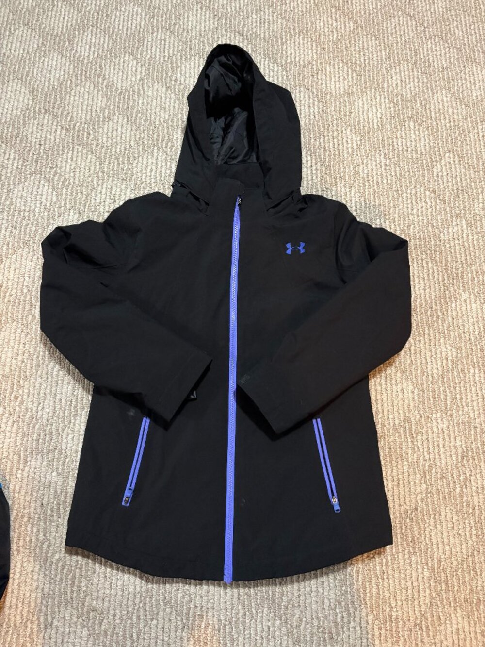 Under Armour Jacket Loose Heatgear Youth Size Large Softshell Unisex